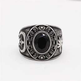 Vintage Pattern Stainless Steel Zircon Ring