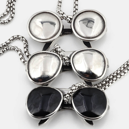Retro Round Glasses Stainless Steel Pendant