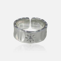 Simple Eight Awn Star Diamond Set Sterling Silver Ring